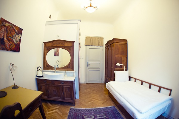 Standard Single Room